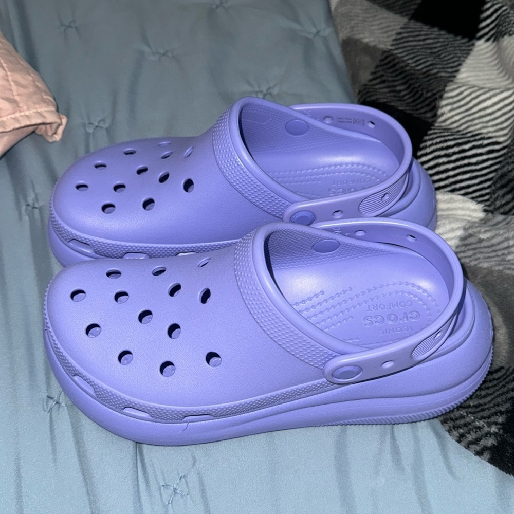 Purple crush sandals